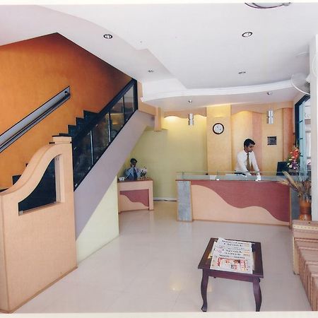 Hotel Planet Mount Chennai Exterior foto