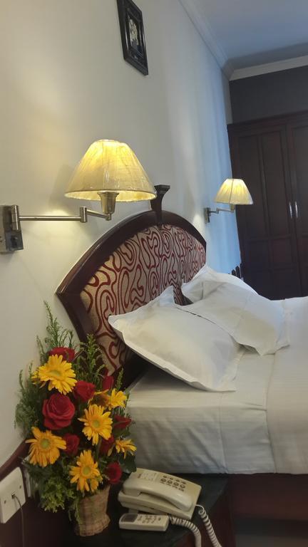 Hotel Planet Mount Chennai Exterior foto