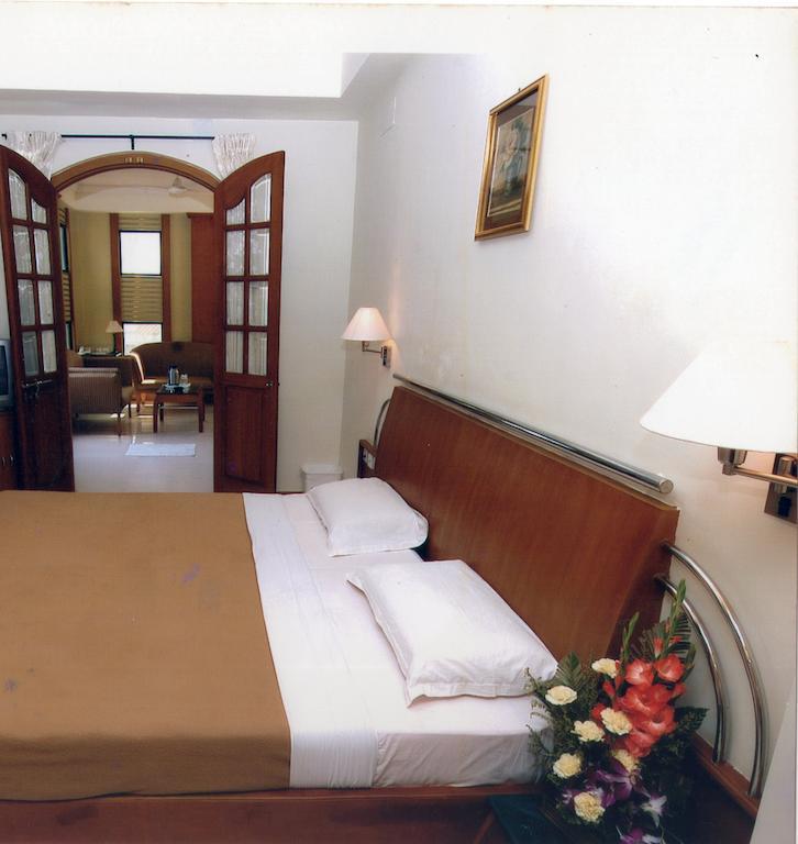 Hotel Planet Mount Chennai Exterior foto